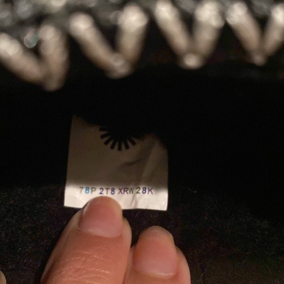 UGG Tasman Black- Womens - Picture 6 of 11